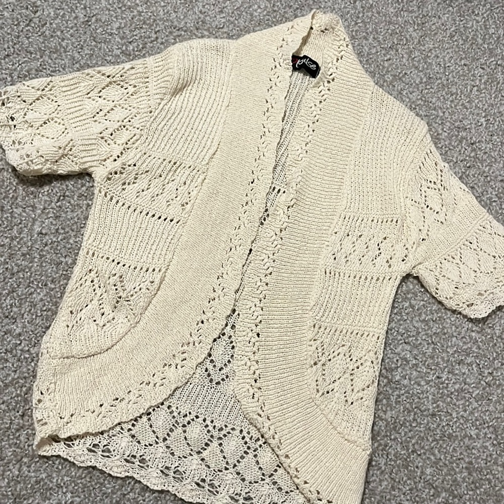 Crochet shrug